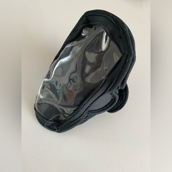 FREE W/purchase Puma Sports Top new cell phone running case - Picture 6 of 8